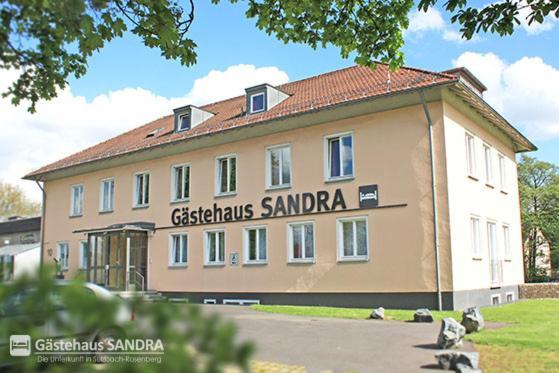 Sandra *
